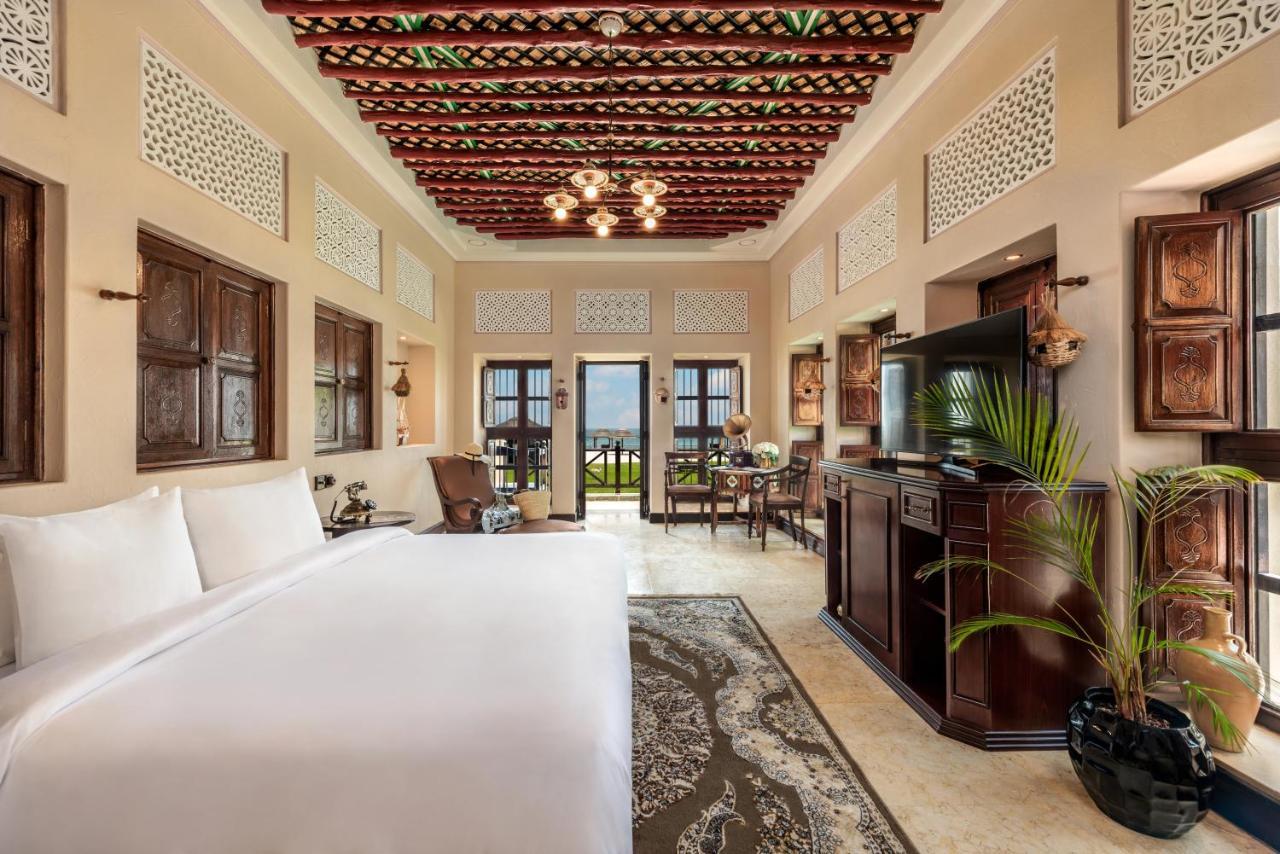 Al Maya Island & Villa Abu Dhabi