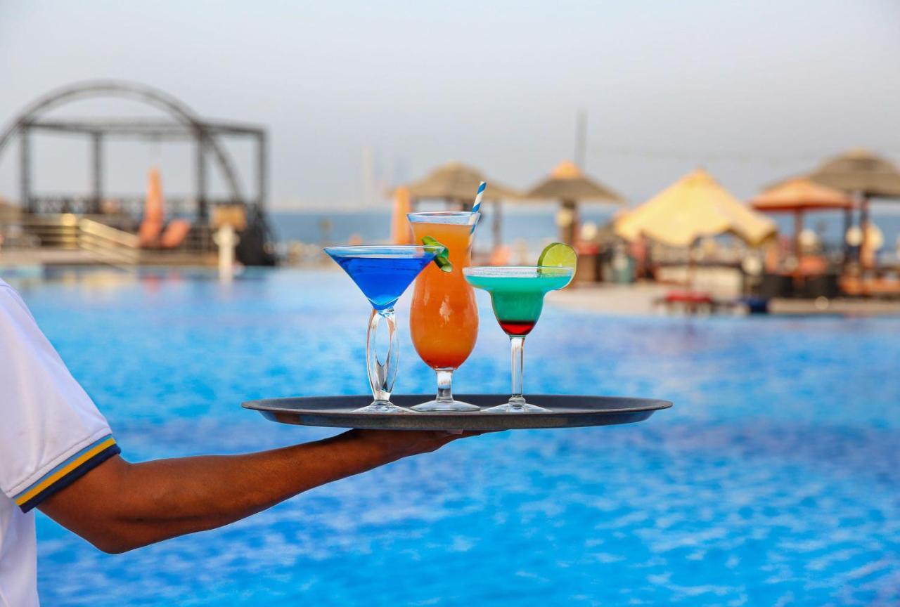 Al Maya Island & Villa *