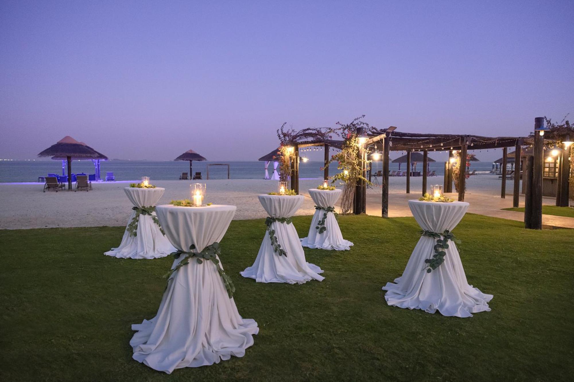 Al Maya Island & Villa *